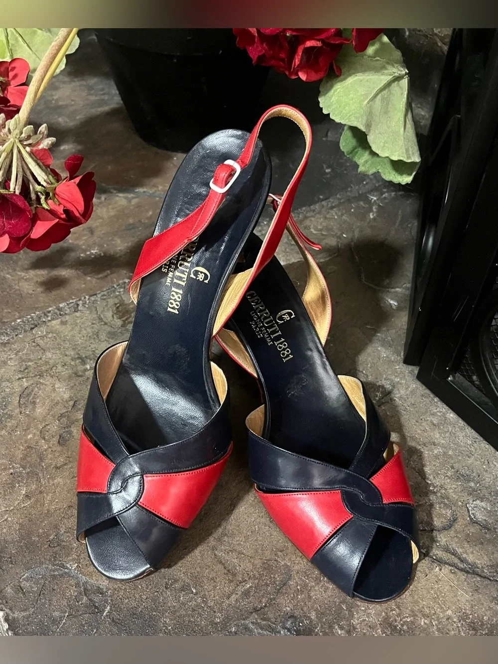 Cerruti 1881 1970s 70s Vintage Navy Blue & Red Leather High Heel Shoes 7.5